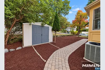 447 Manchester Avenue, Haledon, NJ 07508 - Photo 36