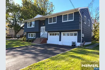 93 Hillside Avenue, Hasbrouck Heights, NJ 07604 - Photo 14