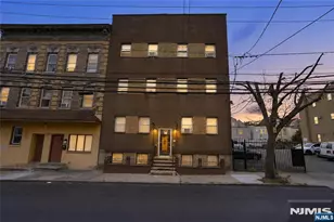 592 6th Street 1108, Newark, NJ 07107 - Photo 2