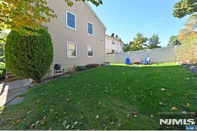 124 Woodland Avenue, Maywood, NJ 07607 - Photo 22