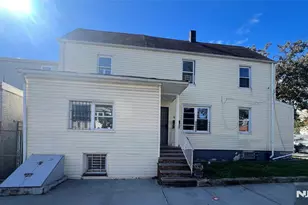 718 13th St, Newark, NJ 07103 - Photo 2