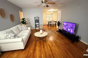 43 Conforti Ave 45, West Orange Township, NJ 07052 - Photo 2