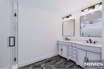 578 Pine Avenue, Saddle Brook Township, NJ 07663 - Photo 30