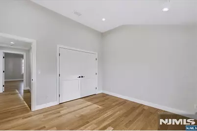 578 Pine Avenue, Saddle Brook Township, NJ 07663 - Photo 36