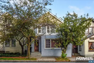 27 Valley Road 2 #2, Montclair, NJ 07042 - Photo 2