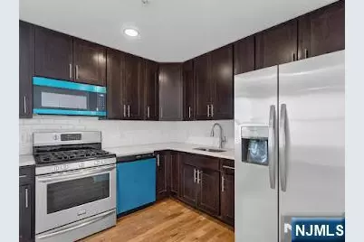 315 7th Street 703 #703, Union City, NJ 07087 - Photo 6