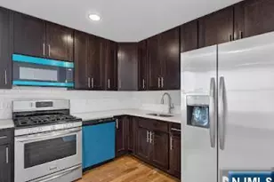 315 7th Street 703, Union City, NJ 07087 - Photo 6