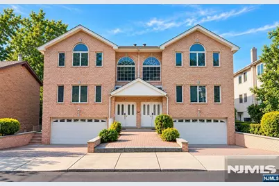347 4th Street A #A, Palisades Park, NJ 07650 - Photo 34