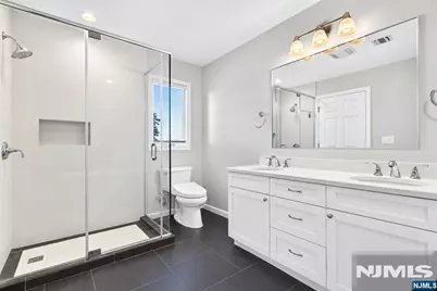 347 4th Street A #A, Palisades Park, NJ 07650 - Photo 20