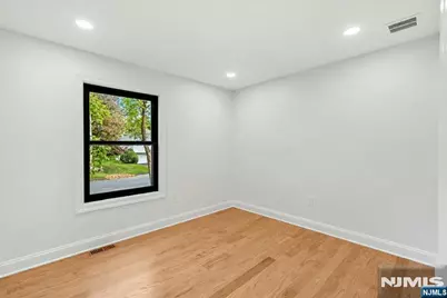 19 Midland Avenue, Hillsdale, NJ 07642 - Photo 28