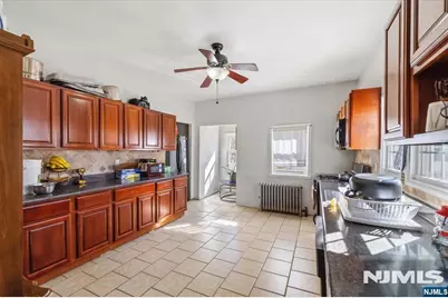 58 Jefferson Street, Orange, NJ 07050 - Photo 8
