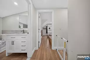 10 Sunnyside Rd, West Orange Township, NJ 07052 - Photo 18