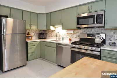 139 Orchard Park, Allendale, NJ 07401 - Photo 14