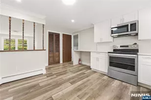 282 Farnham Ave, Lodi, NJ 07644 - Photo 12