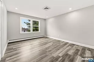 282 Farnham Ave, Lodi, NJ 07644 - Photo 6