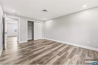 282 Farnham Avenue, Lodi, NJ 07644 - Photo 8