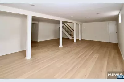 9-02 3rd Street, Fair Lawn, NJ 07410 - Photo 22