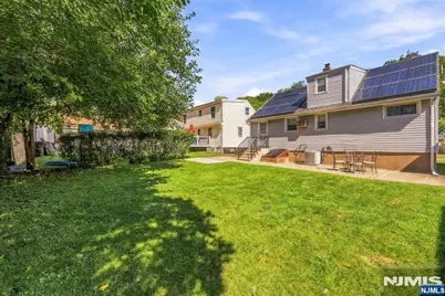 454 Lasalle Avenue, Hasbrouck Heights, NJ 07604 - Photo 22