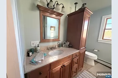 392 Highland Avenue, Wood Ridge, NJ 07075 - Photo 16
