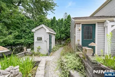 32 Clinton Lane, Wayne, NJ 07470 - Photo 18