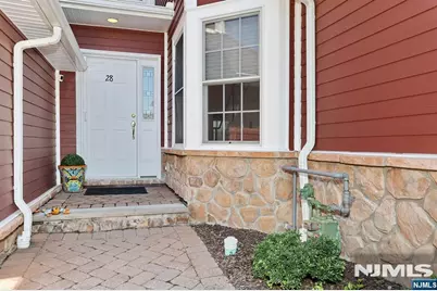 28 Turnberry Lane, Hamburg, NJ 07419 - Photo 8