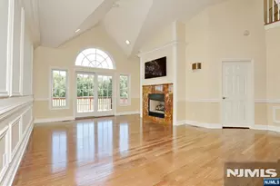28 Turnberry Ln, Hamburg, NJ 07419 - Photo 4