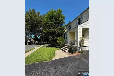 613 Martense Avenue, Teaneck Township, NJ 07666 - Photo 34