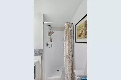 38 Moonachie Road 315 #315, Hackensack, NJ 07601 - Photo 20