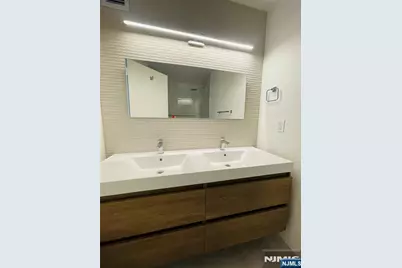 1600 Parker Avenue 20A #20A, Fort Lee, NJ 07024 - Photo 26