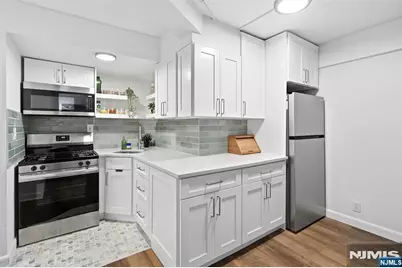 401 Park Place 1E #1E, Fort Lee, NJ 07024 - Photo 4