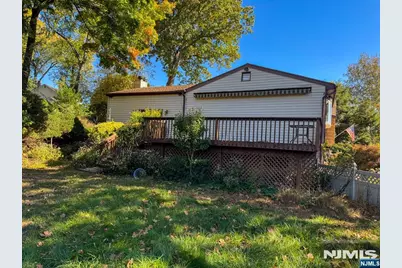 32 Esplanade Drive, Hillsdale, NJ 07642 - Photo 20