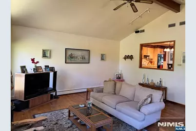 32 Esplanade Drive, Hillsdale, NJ 07642 - Photo 10