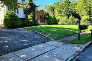 384 Talbot Dr, Fairfield, NJ 07004 - Photo 1