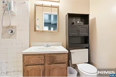 31 Astor Court, Sayreville, NJ 08872 - Photo 14