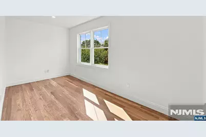 11-17 Harrison Drive, Fair Lawn, NJ 07410 - Photo 22