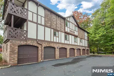 1102 Faulkner Court, Mahwah, NJ 07430 - Photo 20