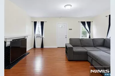 239 19th Street, Newark, NJ 07103 - Photo 2