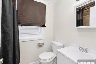239 19th St, Newark, NJ 07103 - Photo 10