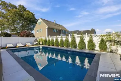 6 E Azalea Drive, Wallington, NJ 07057 - Photo 42