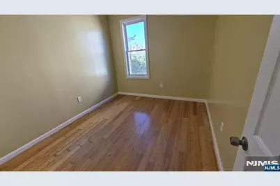 410 Harrison Street, Passaic, NJ 07055 - Photo 14