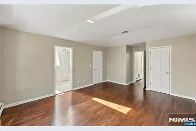 456 Glen Avenue A #A, Palisades Park, NJ 07650 - Photo 16