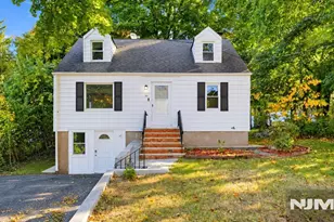 23 Wanamaker Ave, Mahwah, NJ 07430 - Photo 1