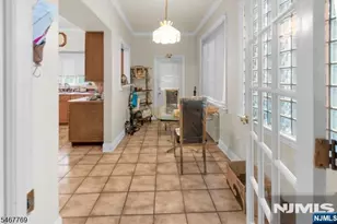 46 Oakland Terrace, Newark, NJ 07106 - Photo 8