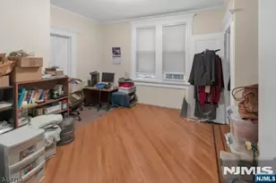46 Oakland Terrace, Newark, NJ 07106 - Photo 24