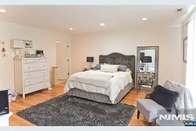 15B Jan Court 15B #15B, Elmwood Park, NJ 07407 - Photo 6