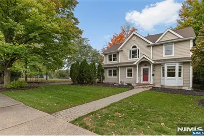 352 Westfield Avenue, Ridgewood, NJ 07450 - Photo 2