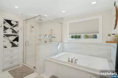 18 Heritage Lane, Mahwah, NJ 07430 - Photo 32