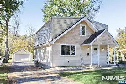 72 Grant Avenue, Cresskill, NJ 07626 - Photo 2
