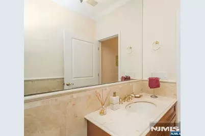 12 Hemlock Lane, Tenafly, NJ 07670 - Photo 14