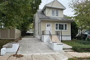 297 Pleasant Pl, Teaneck Township, NJ 07666 - Photo 1